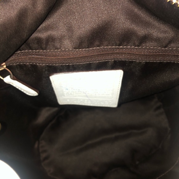 Authentic White Signature Coach Purse - Picture 5 of 6